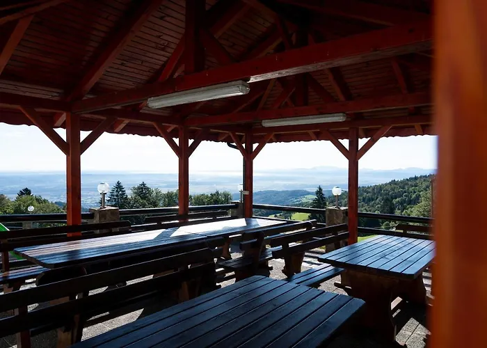 Tisa Pohorje 3* Hočko Pohorje