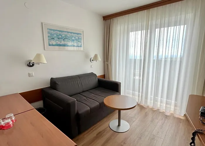 Tisa Pohorje 3* Hočko Pohorje