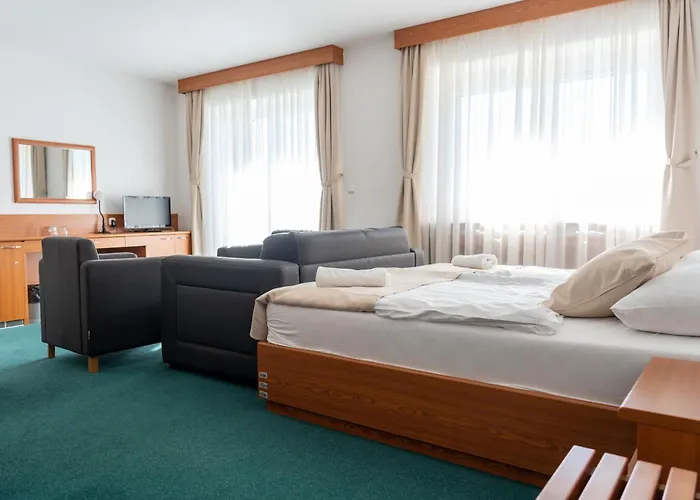 Tisa Pohorje ホテル ホコ・ポホリェ