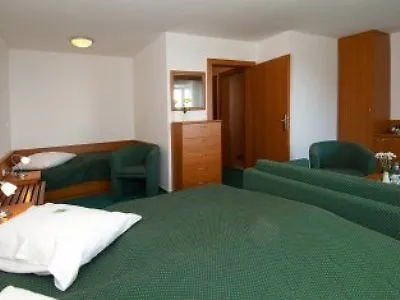 Szálloda Tisa Pohorje 3*